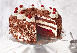 Schwarzwälder Kirschtorte salescuolaviaggi