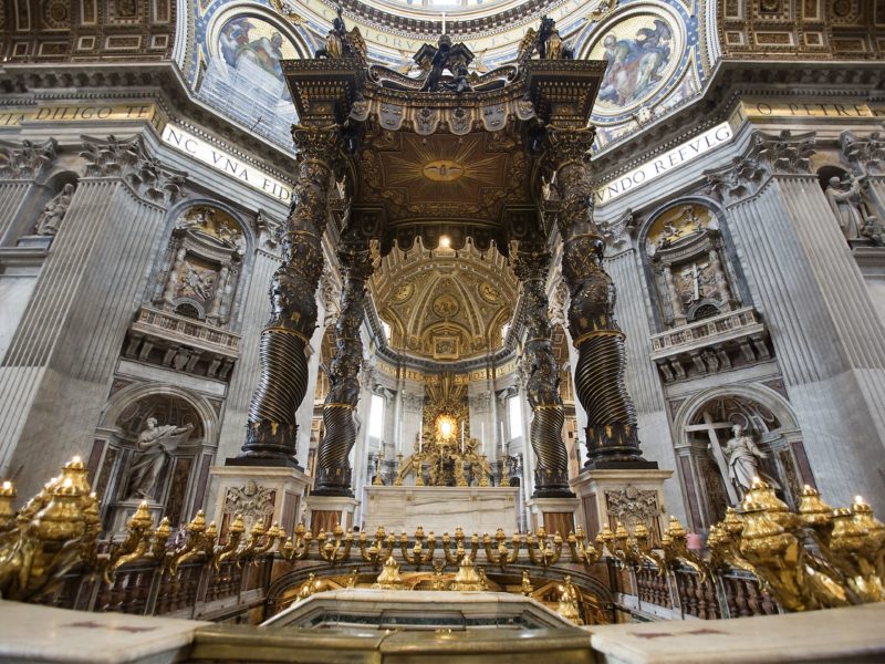 Basilica_di_San_Pietro,_Rome salescuolaviaggi